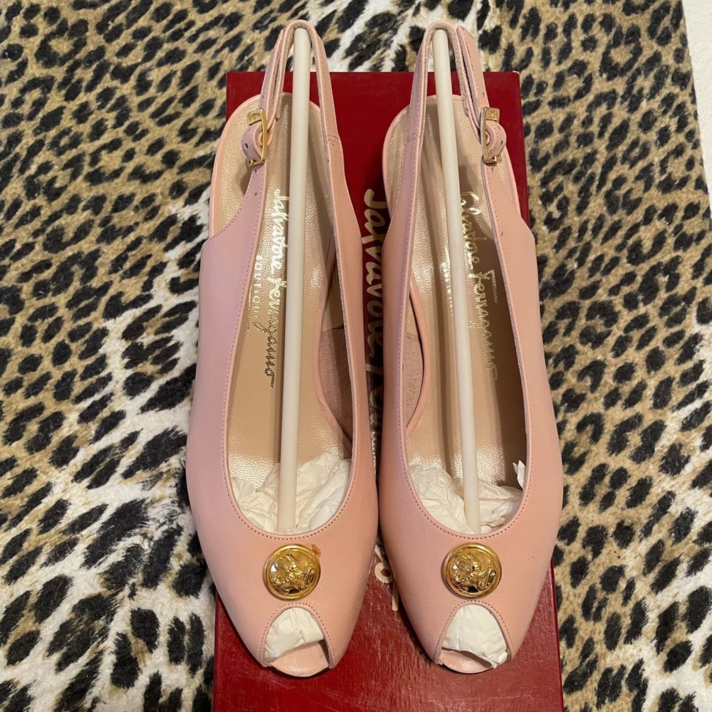 Salvatore Ferragamo Peep Toe Slingback Leather Pump, Size 8B